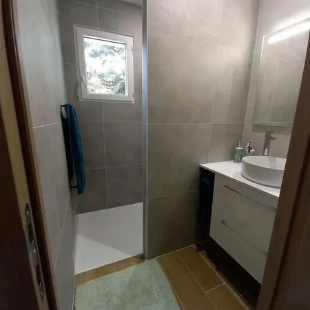 Maison Au Calme Avec Piscine